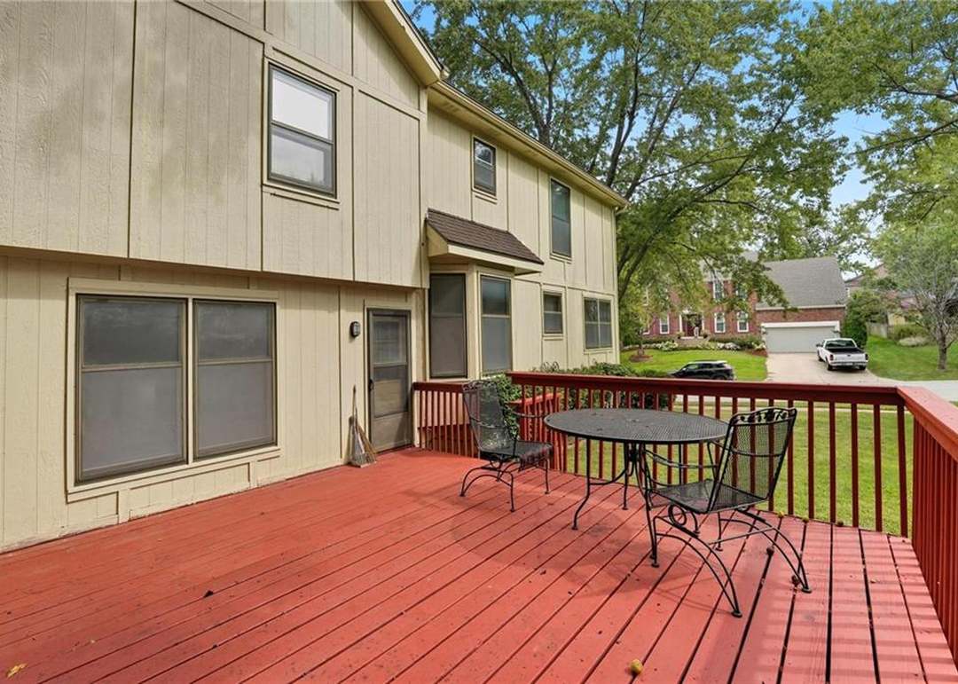 17605 W 113th Terrace — photo 42