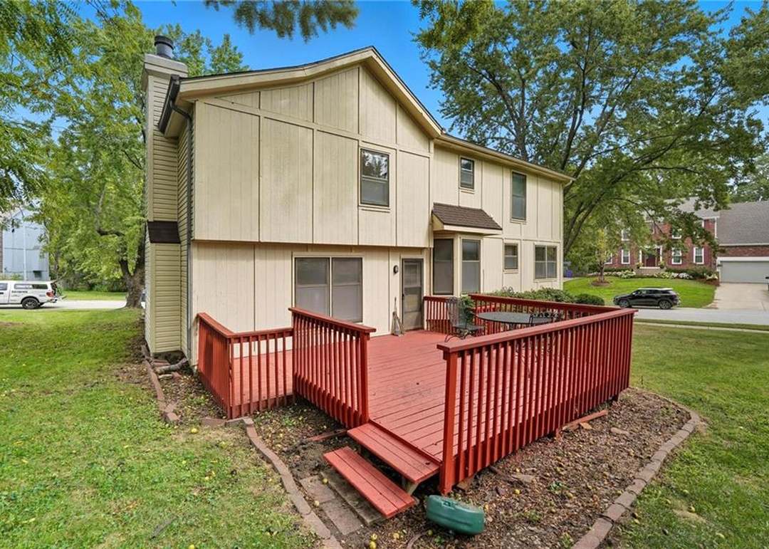 17605 W 113th Terrace — photo 43