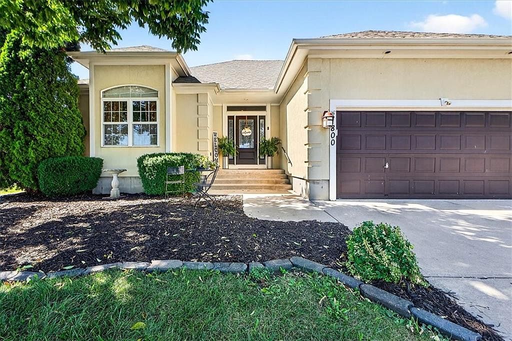1800 Meadowlark Court — photo 8