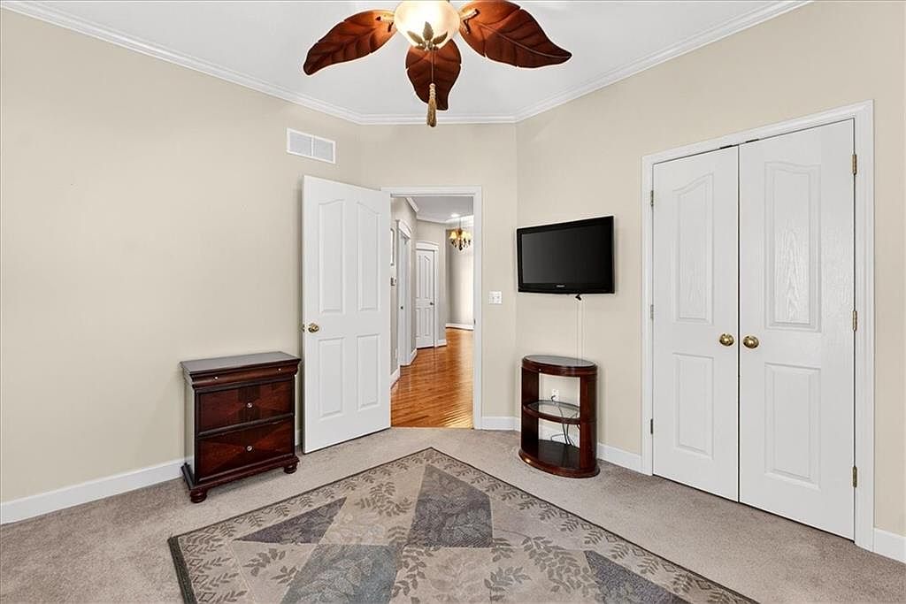 1800 Meadowlark Court — photo 34