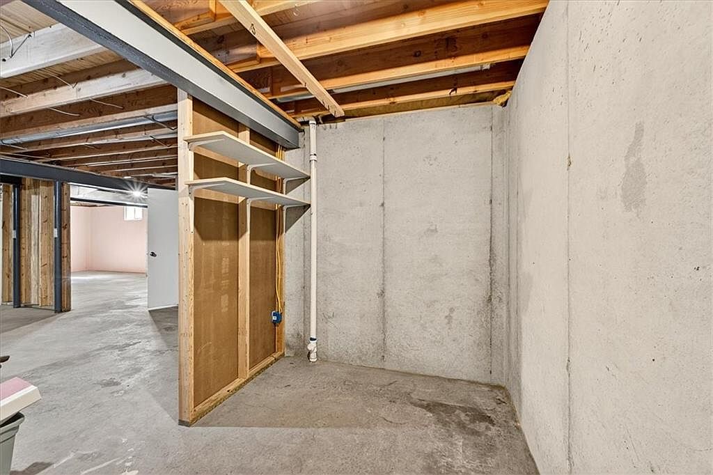 1800 Meadowlark Court — photo 37