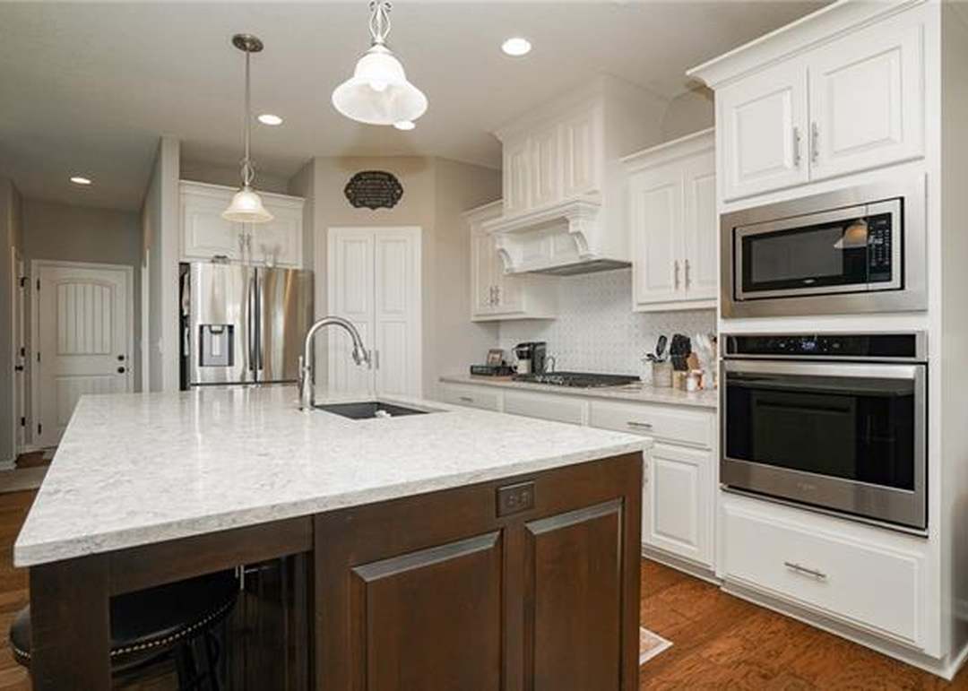 1801 NE Pallisade Court — photo 17