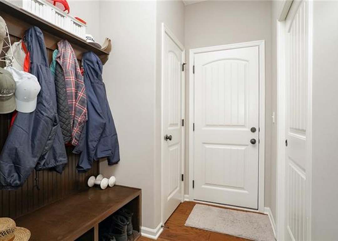 1801 NE Pallisade Court — photo 23