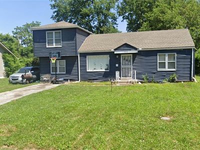 1816 E 83rd Terrace — photo 1