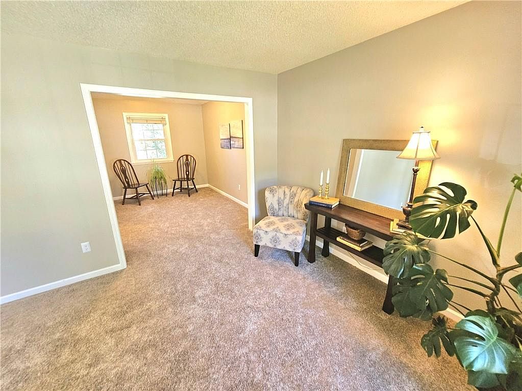 182 NE Rosewood Court — photo 9
