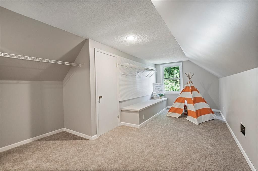 182 NE Rosewood Court — photo 33