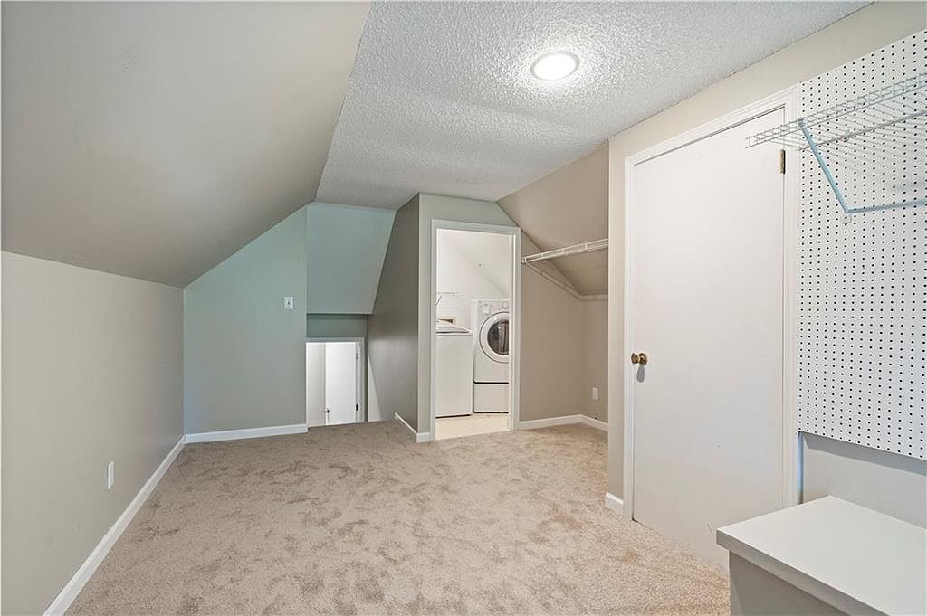 182 NE Rosewood Court — photo 34