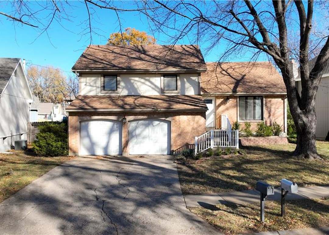 1824 E Mohawk Drive — photo 29