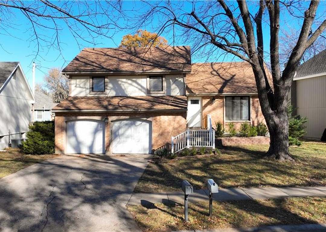 1824 E Mohawk Drive — photo 30