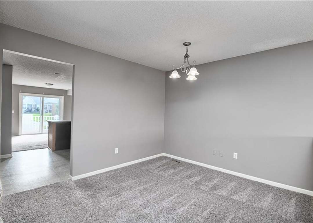 1835 W Spruce Street — photo 6