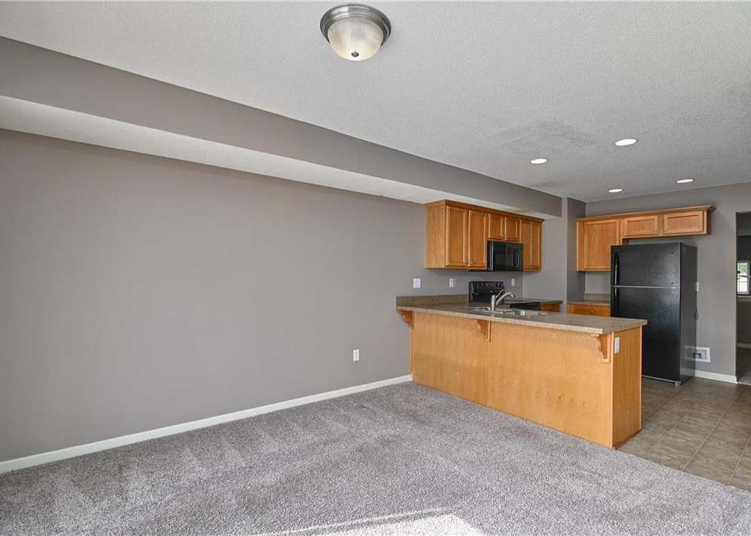1835 W Spruce Street — photo 18
