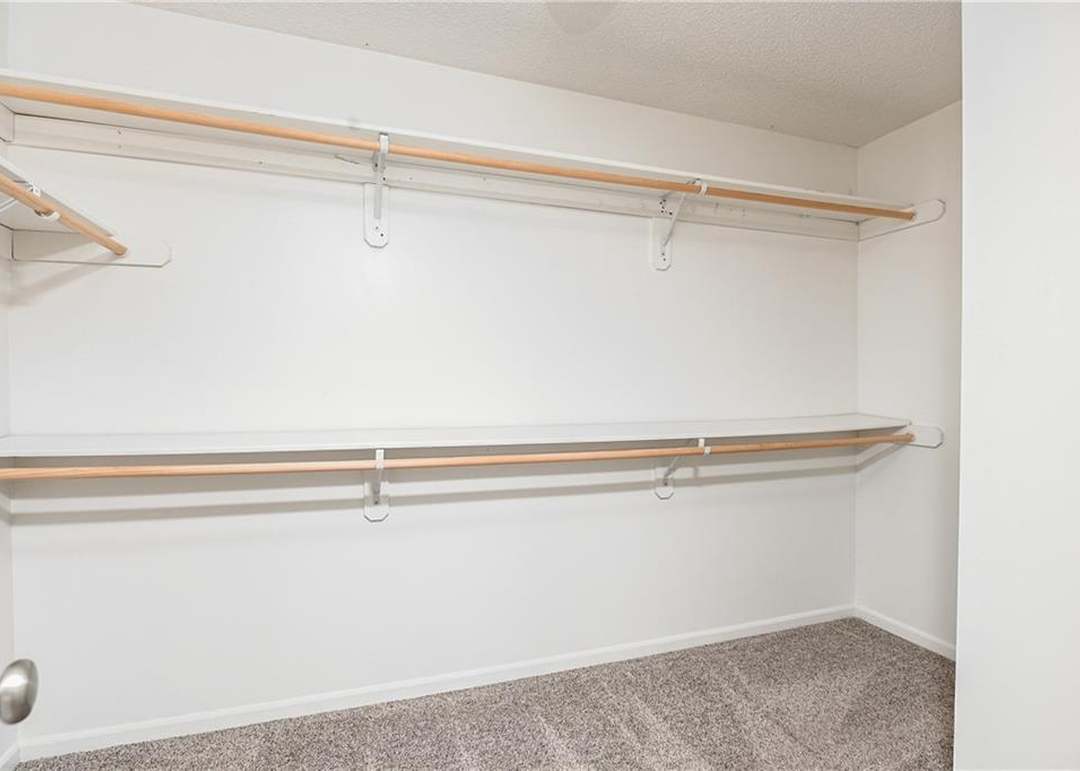 1835 W Spruce Street — photo 30