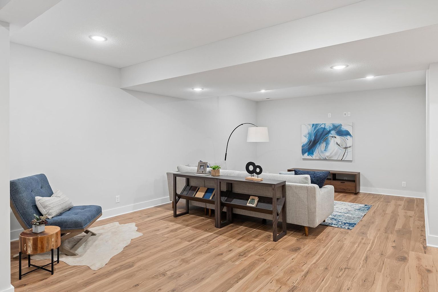 18500 HOWE DRIVE — photo 39