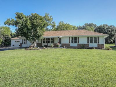 18538 Midland Drive — photo 2