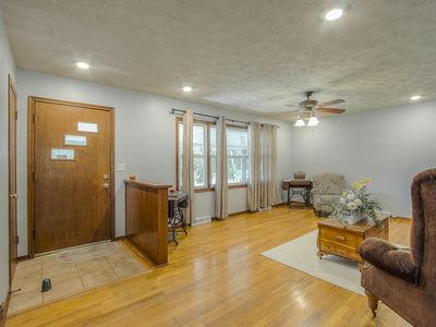 18538 Midland Drive — photo 10