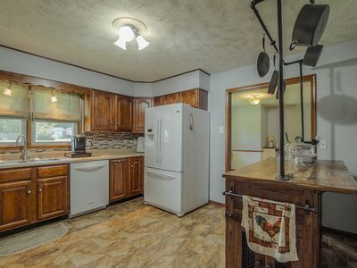 18538 Midland Drive — photo 20