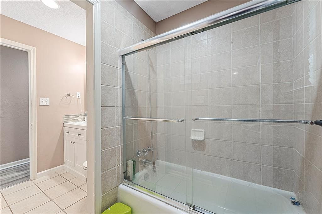 1912 SE Piccadilly Street — photo 20