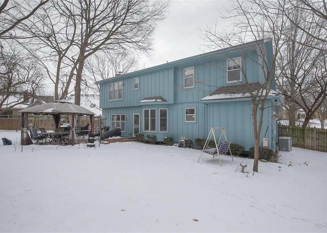 1946 E Frontier Lane — photo 36