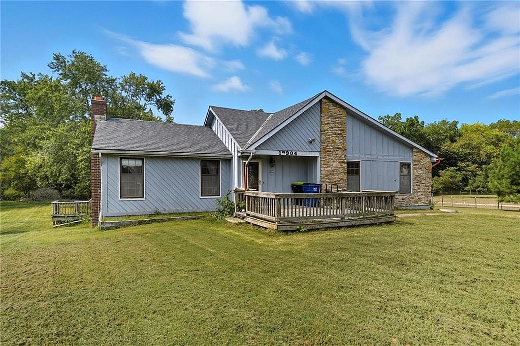 19904 S Pickering Road — photo 37