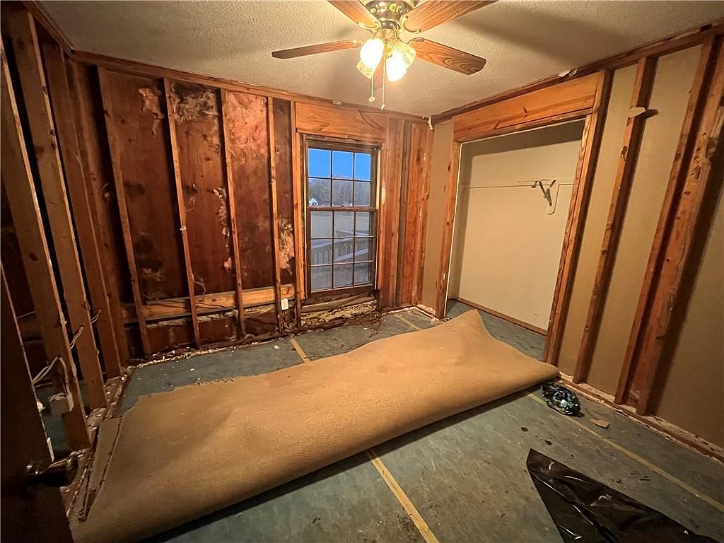 19904 S Pickering Road — photo 43