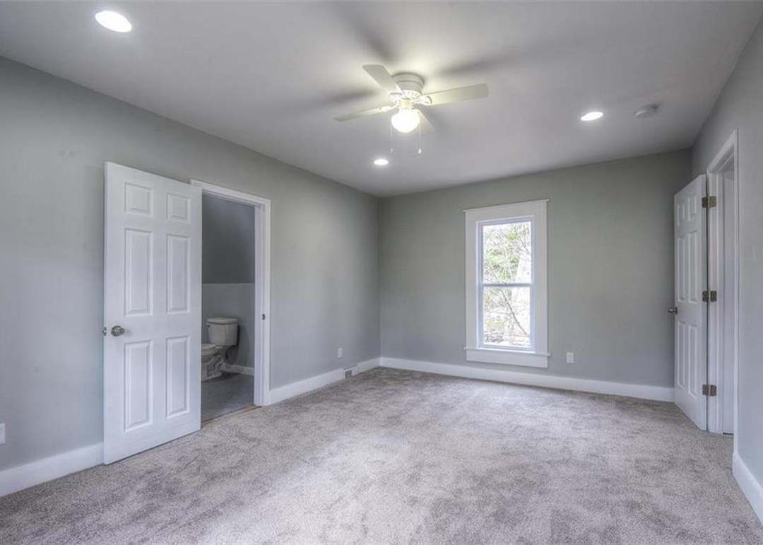 200 N 16th Street — photo 19