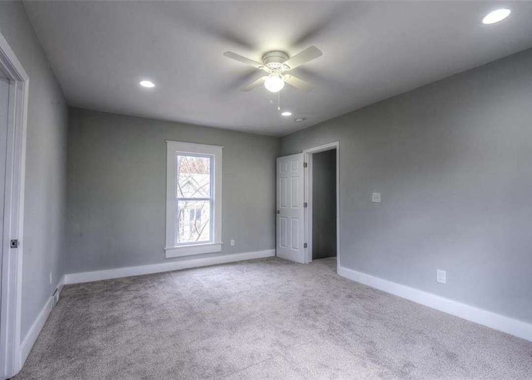 200 N 16th Street — photo 20