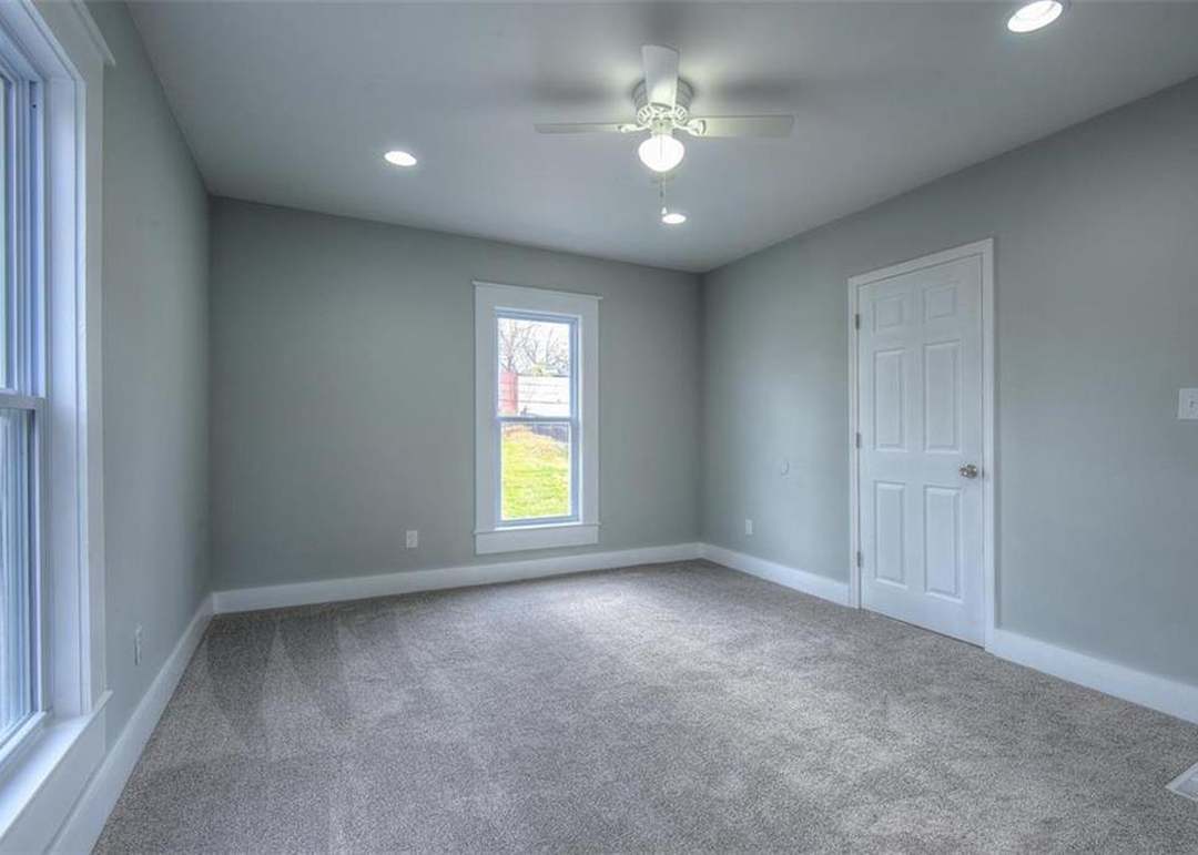200 N 16th Street — photo 23