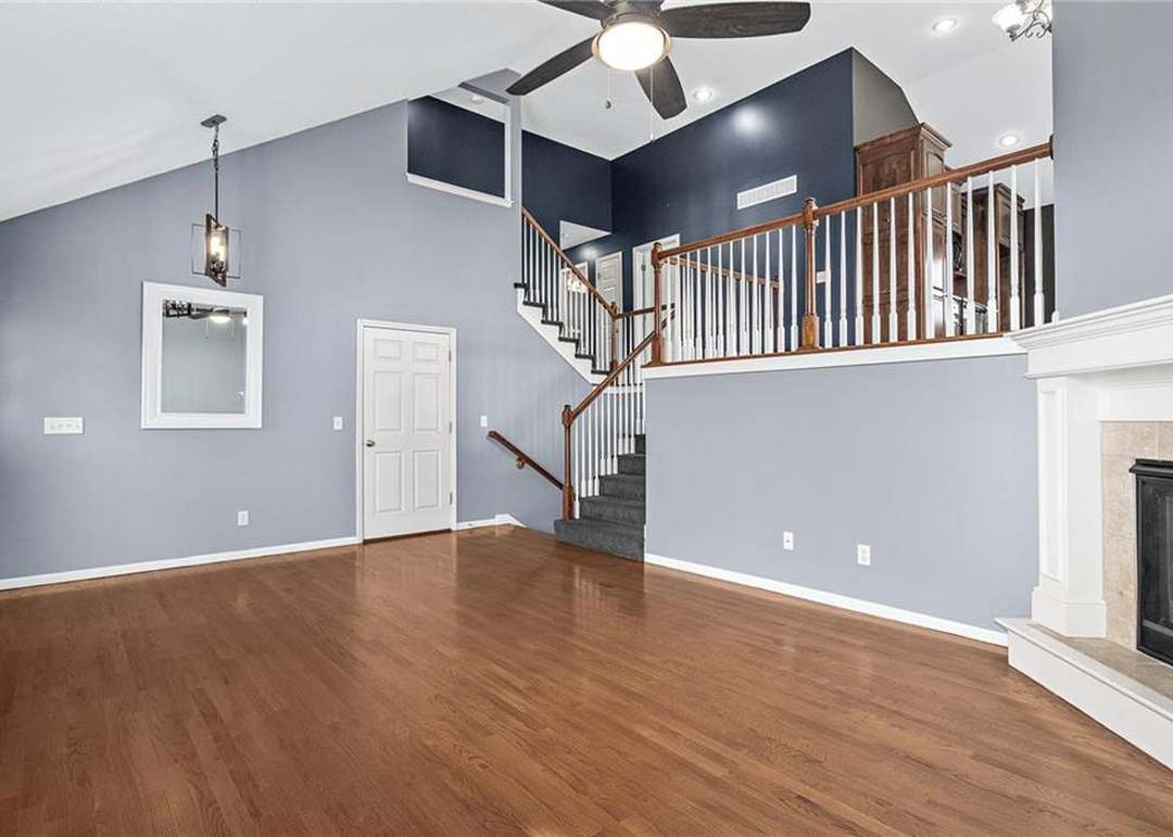 2000 Curtis Drive — photo 15