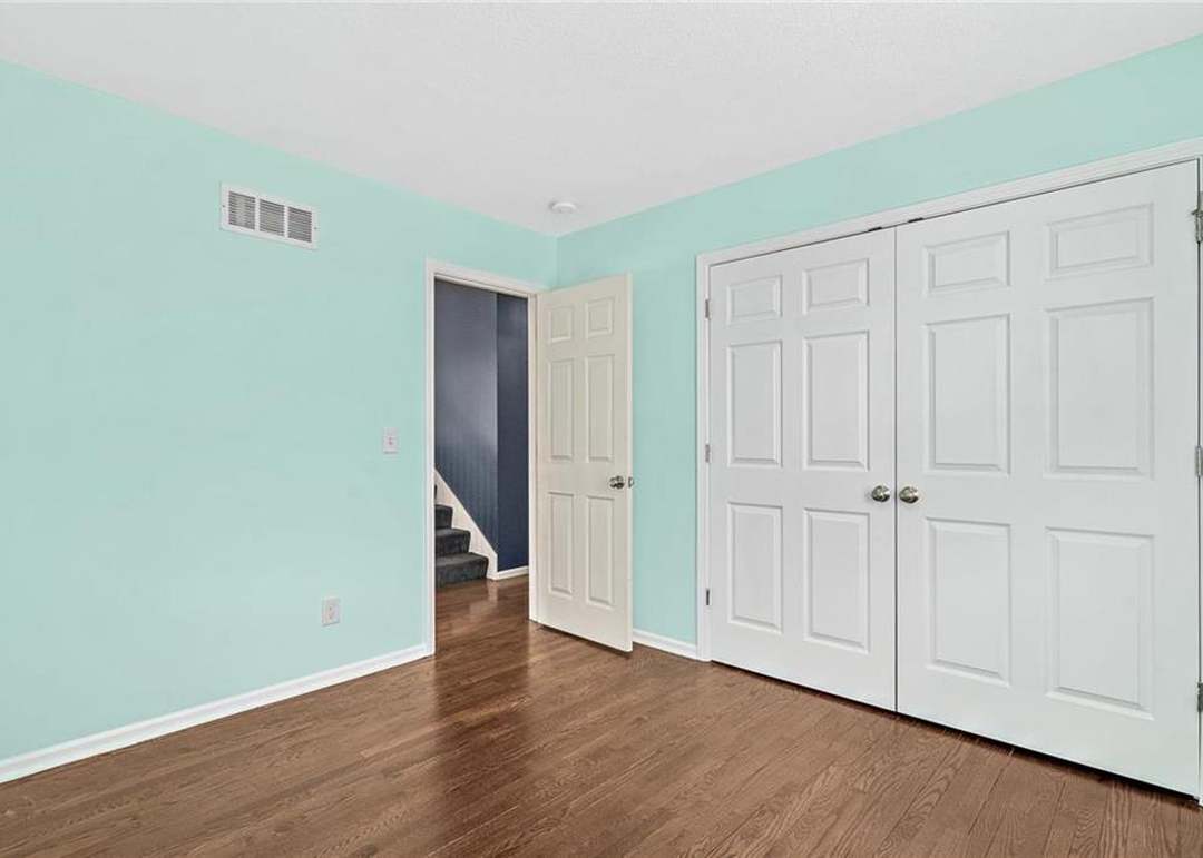 2000 Curtis Drive — photo 23