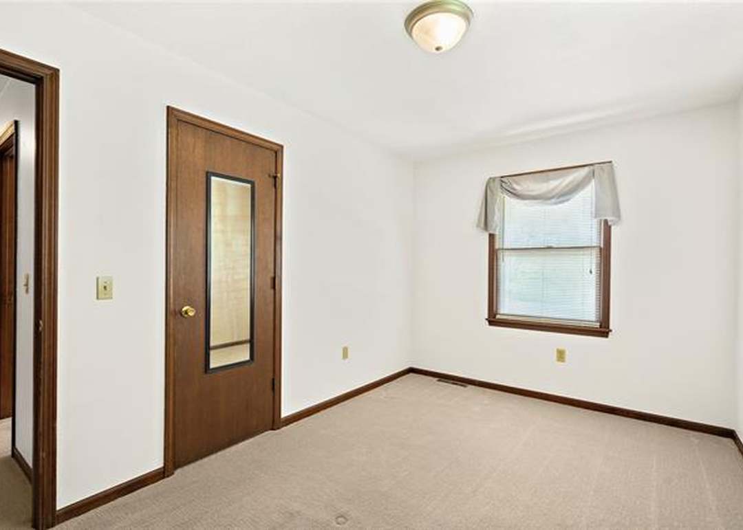 204 Saint Charles Street — photo 7