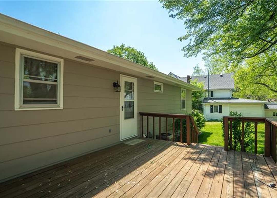 204 Saint Charles Street — photo 23