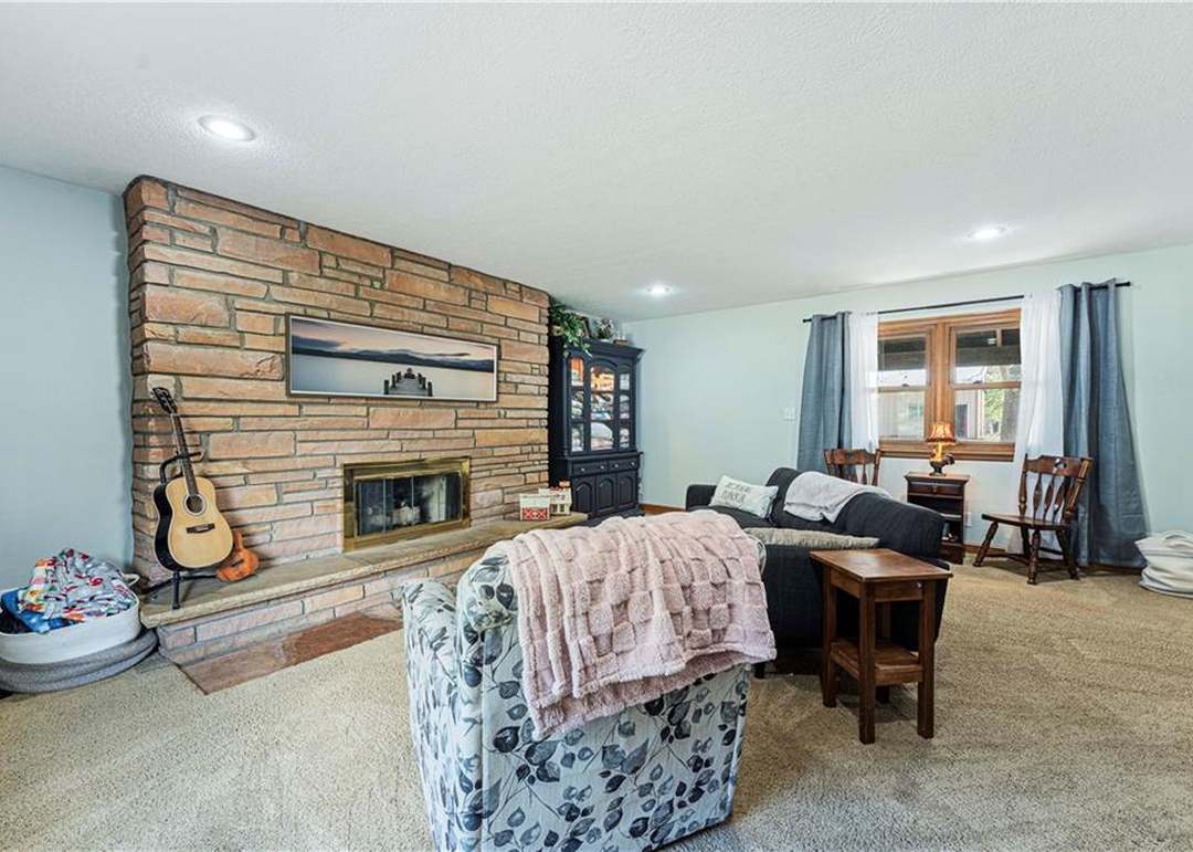 20405 E Blue Mills Road — photo 11