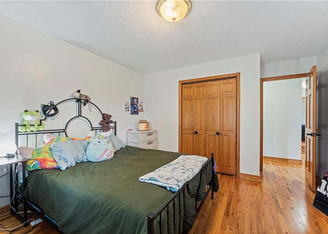 20405 E Blue Mills Road — photo 18