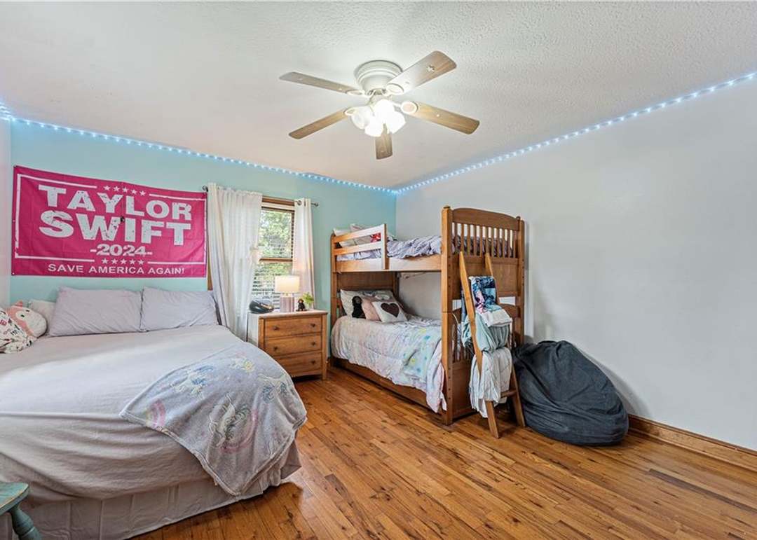 20405 E Blue Mills Road — photo 20