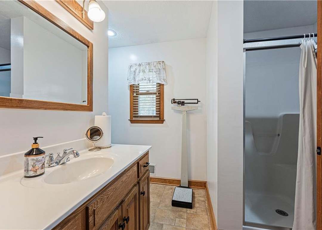 20405 E Blue Mills Road — photo 24