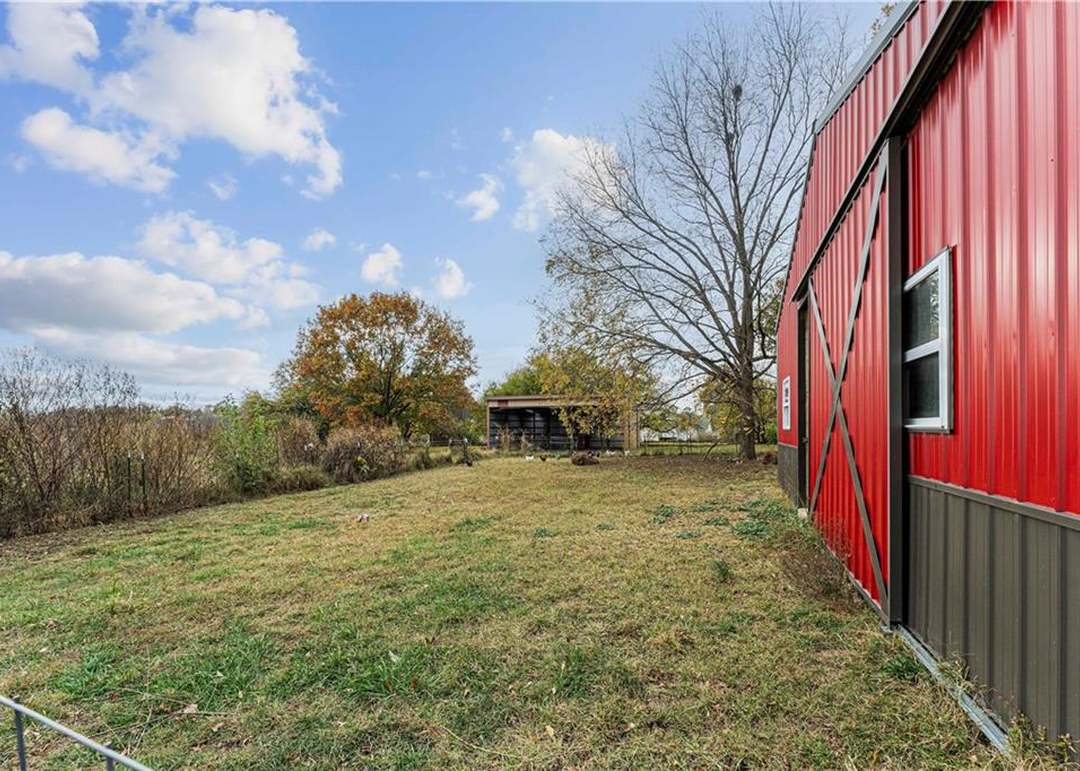 20405 E Blue Mills Road — photo 42