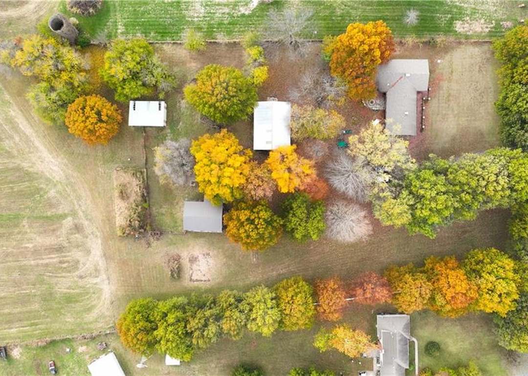20405 E Blue Mills Road — photo 46