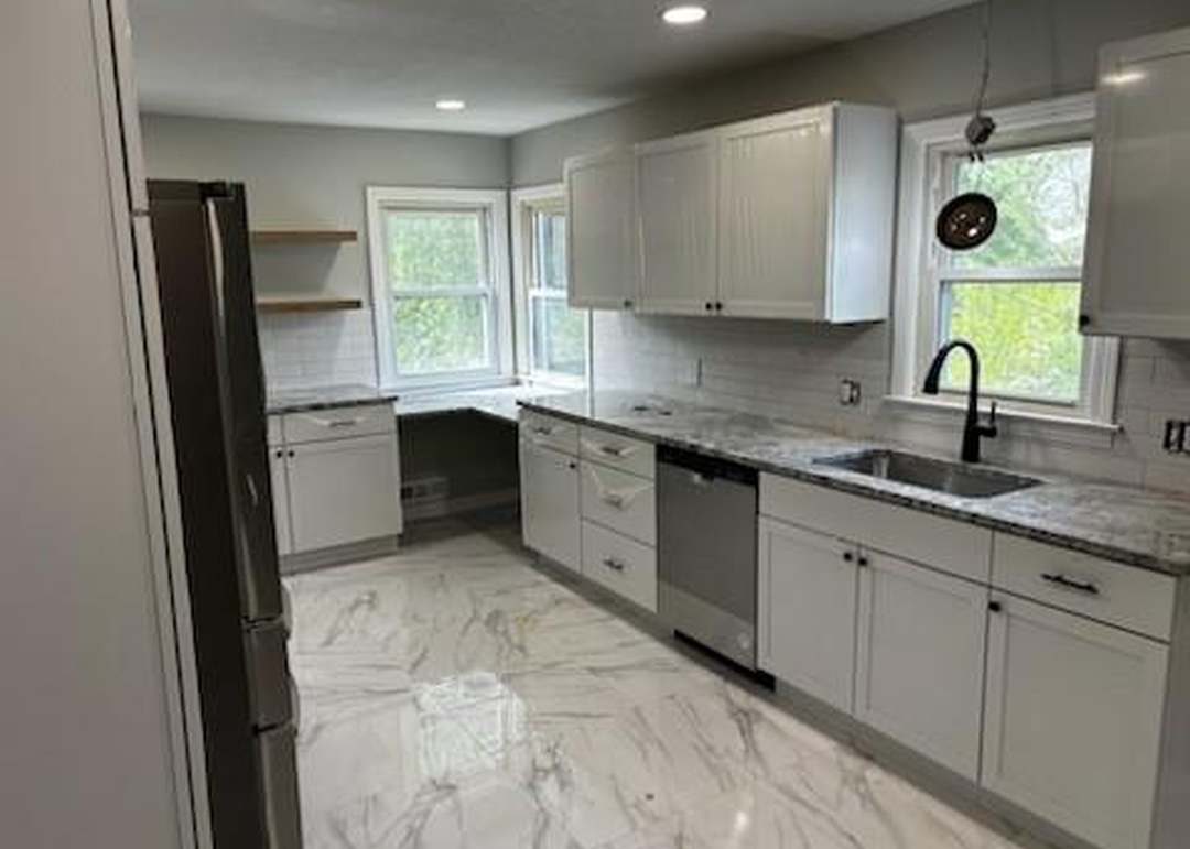 206 NE 67th Street — photo 2