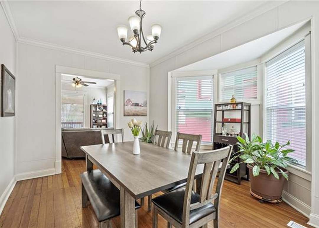 208 Jackson Avenue — photo 15