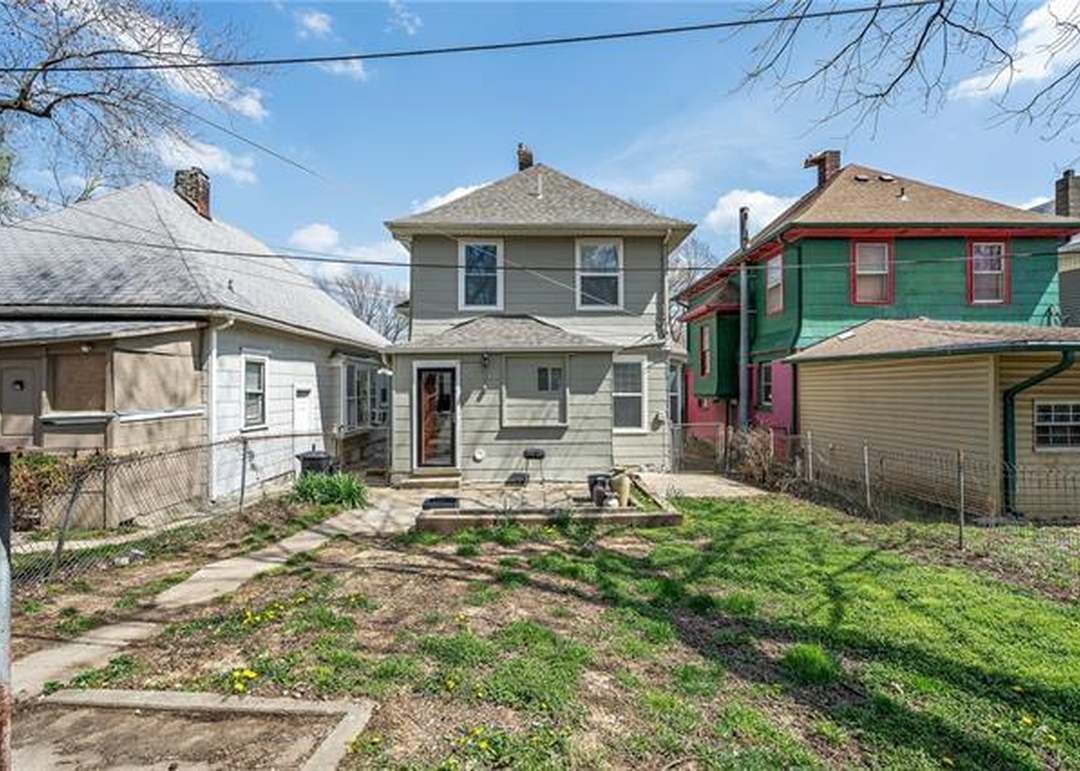 208 Jackson Avenue — photo 27
