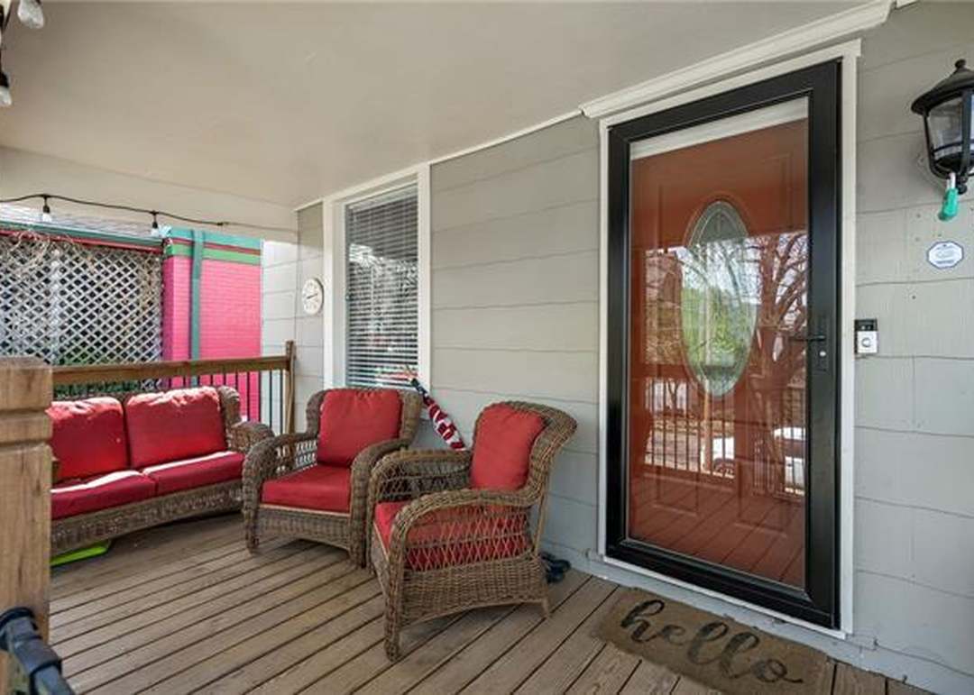 208 Jackson Avenue — photo 31