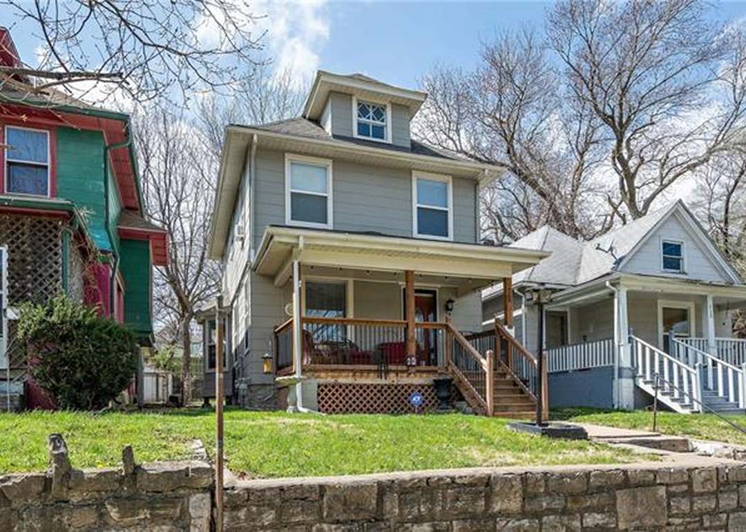208 Jackson Avenue — photo 32
