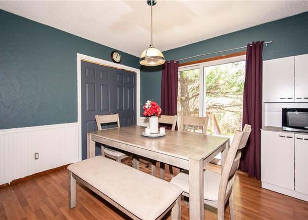 208 SW 26th Street — photo 12