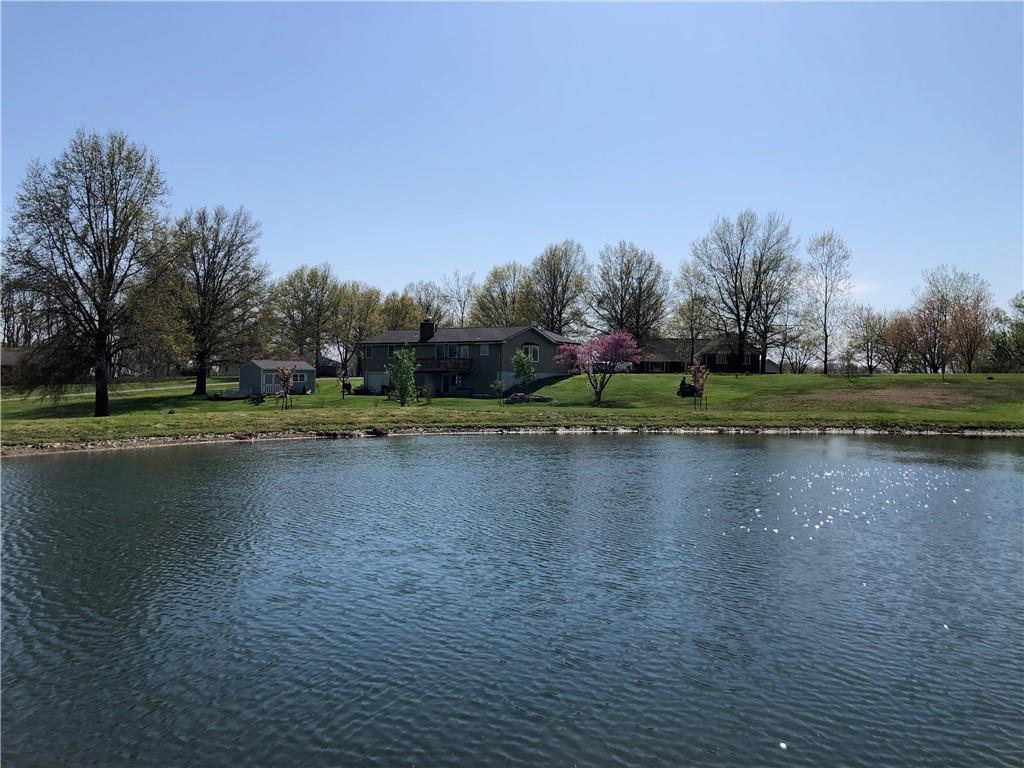 209 Hedge Street — photo 43