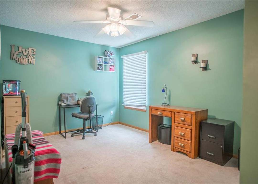 20950 W 124th Street — photo 5