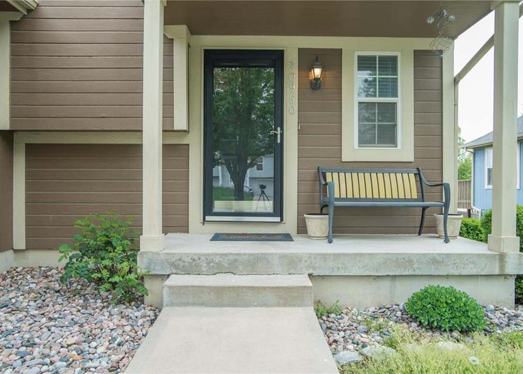 20950 W 124th Street — photo 9