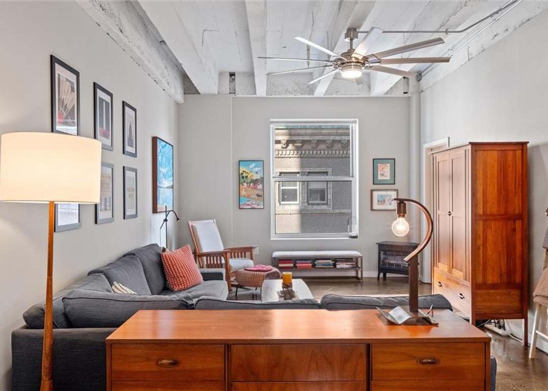 21 W 10th Street — photo 10
