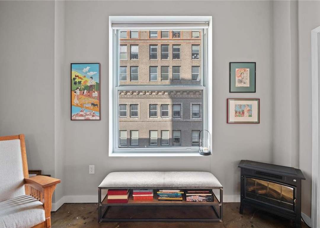 21 W 10th Street — photo 11