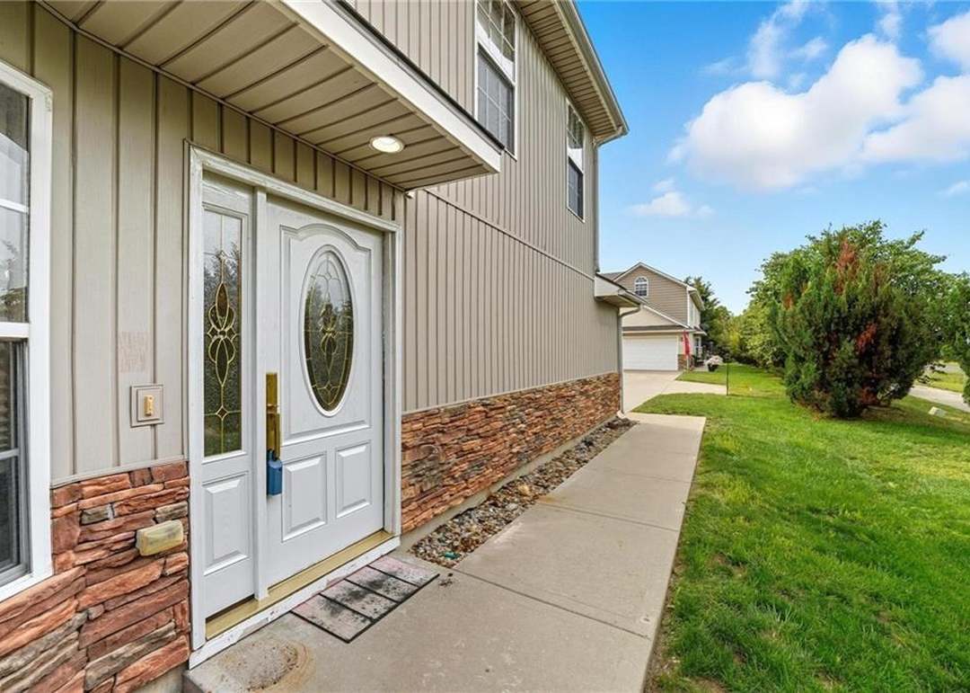 21004 Millridge Street — photo 28