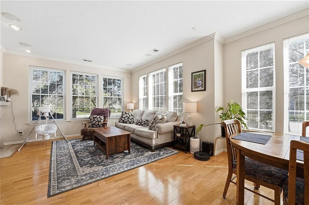 21050 W 118th Terrace — photo 4